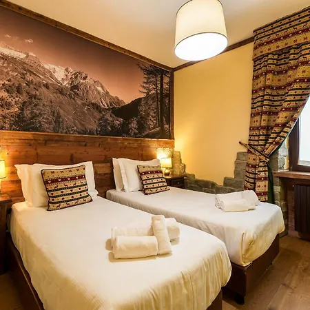 Hotel Jumeaux