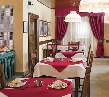 Jumeaux Ξενοδοχείο 3*