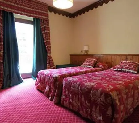 Hotell Jumeaux Breuil-Cervinia