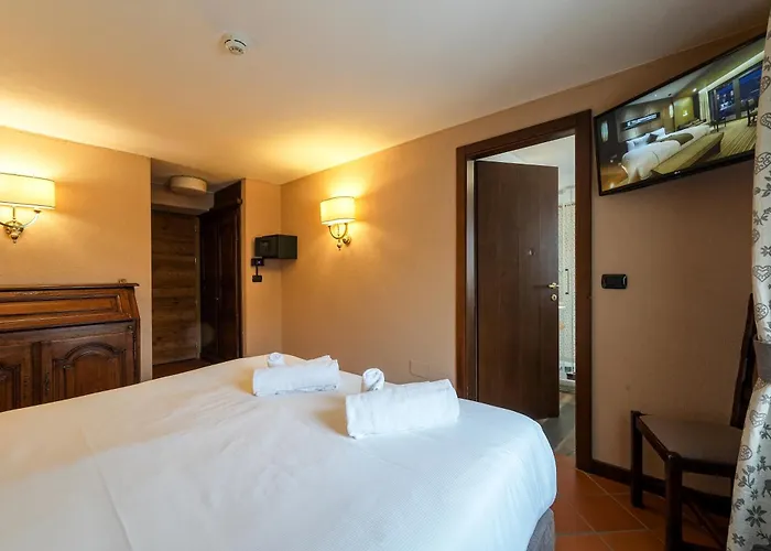 朱梅奥克斯酒店 酒店