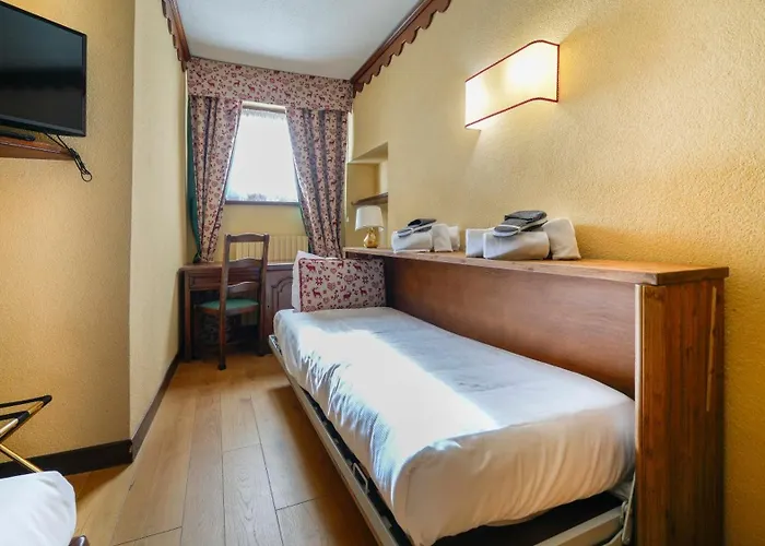 酒店 朱梅奥克斯酒店 3*